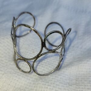 Vintage Sterling silver concentric circle‎ bracelet